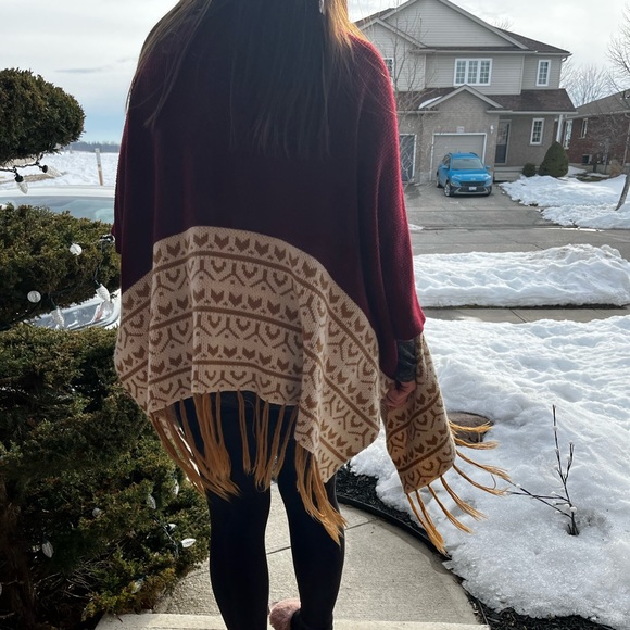 Like new medium women’s Shaw sweater - Picture 1 of 5